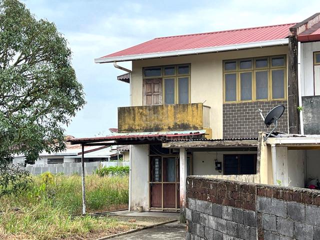 18.8PTS, CORNER Double Storey, MUARA TUANG 1