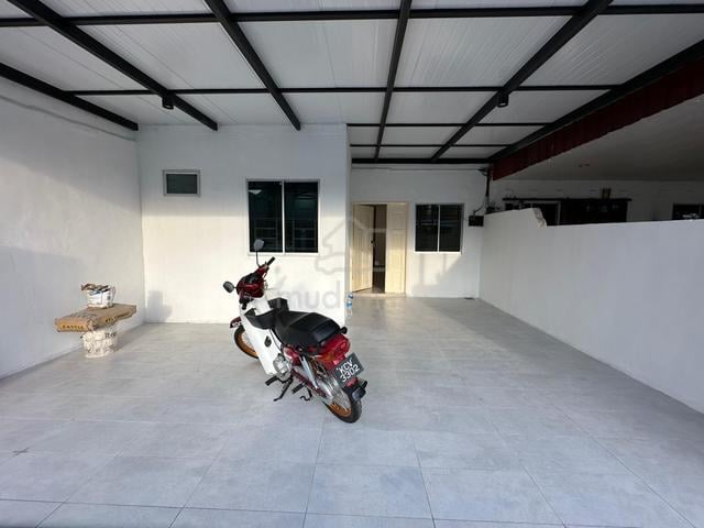 Fully renovated unit Taman puteri gunung Low booking free deposit 1