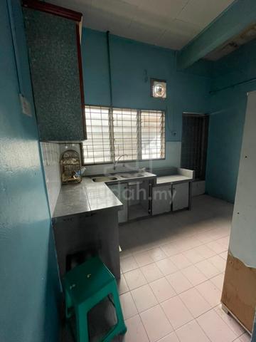 Taman sentul 1 sty house for rent near aeon big/juru单层排屋出租 1