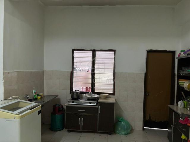 Taman Orkid Shop Apartment Batu 9 Cheras 1