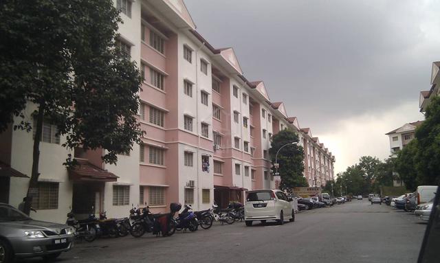 Sri Dahlia Apartment 1