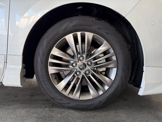 2025 Toyota ALPHARD 2.5 Z BEST OFFER IN TOWN - 5