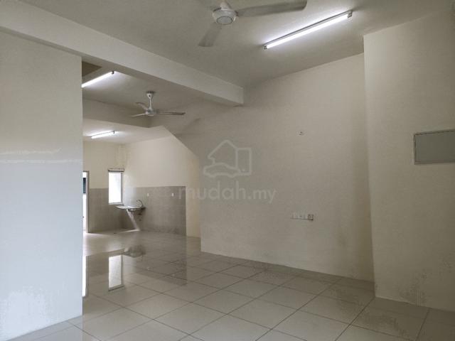 Best |1.5 Storey Townhouse Lower Unit, Raintree Park Simpang Ampat 1