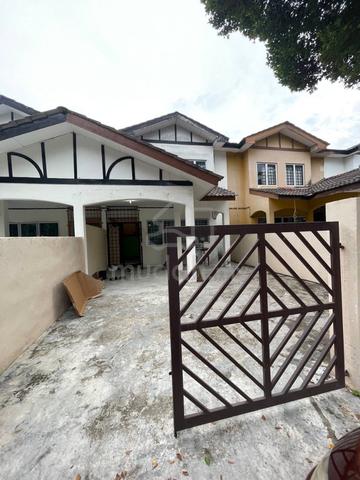 Bilik Untuk Disewa 1