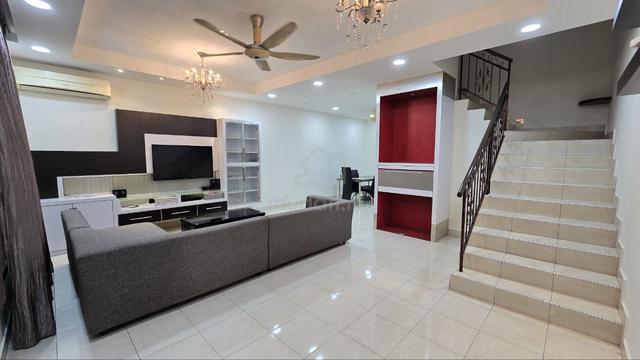 Setia Tropika 3, Jb, Double storey, 4 bedrooms, furnished, renovated 1
