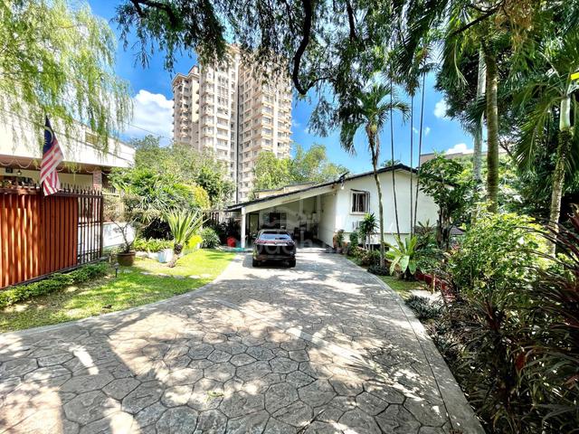 HUGE ENDLOT❗7 ROOMS🌟10,600sf🌟1-sty Bungalow Seksyen 16 Petaling Jaya 1
