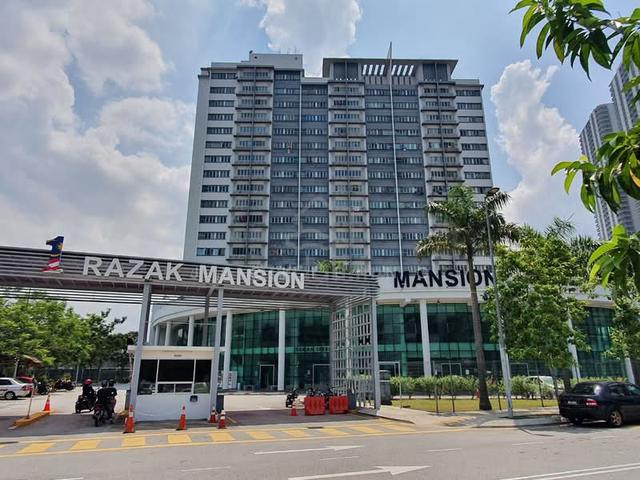 1 Razak Mansion 1
