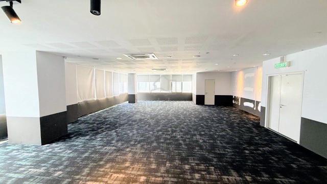 PARTLY FITTED SPACIOUS OFFICE RADIA Bukit Jelutong BLock A 1