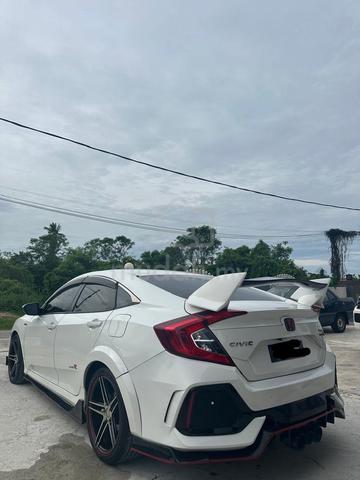 2016 Honda CIVIC 1.8L i-VTEC (A) - 1