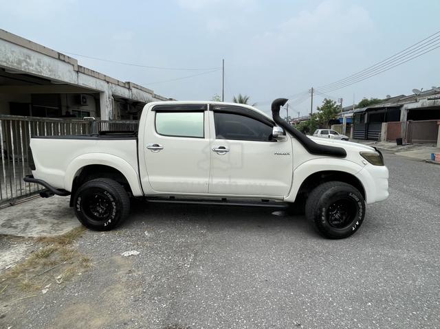 2006 Toyota HILUX 2.5 G MY05 KUN25R (A) - 3