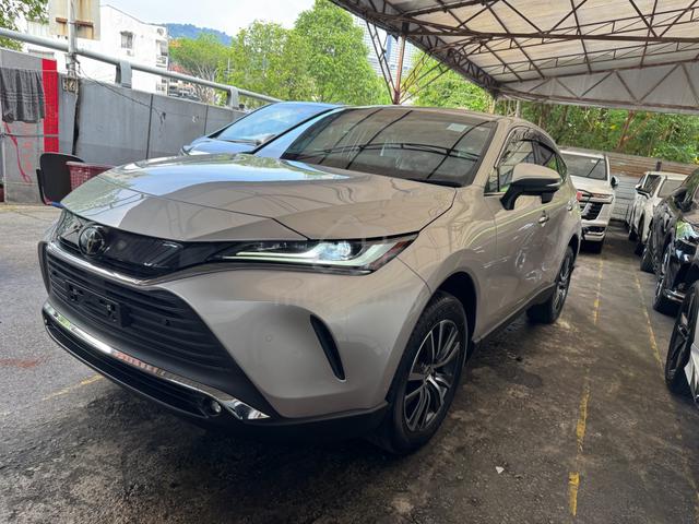 Toyota HARRIER 2.0 G SILVER 2024 JPN UNREG LIKE NE - 2