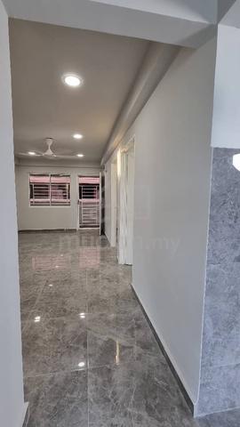 Anggerik Apartment Serdang 1