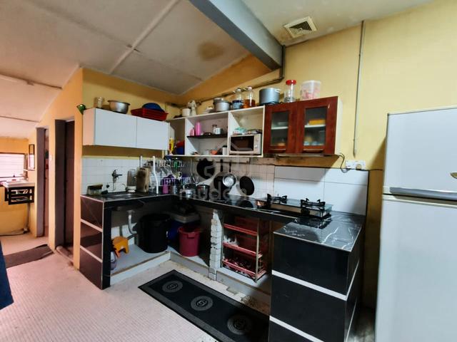 2 Storey Taman Eastern Jalan Ipoh- Freehold, Kitchen Extended, 22x80 1