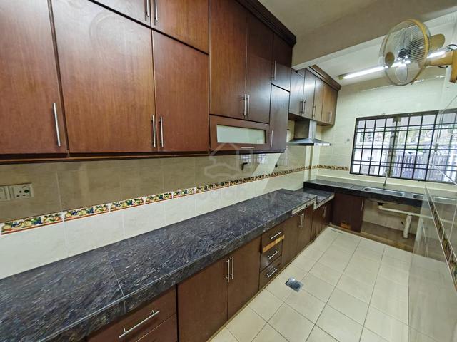 [22x75] [Full Kitchen Cabinet] [24/7 Security] @ Peak 208 Kajang Utama 1