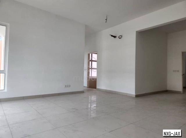 Good Condition Brand New Setia Damai 14 Setia Alam 3 Sty Semi D House 1