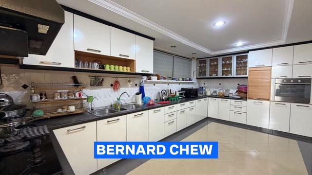 [3,100 sf Semi D Big Land ] House Sale Island Glades Greenlane  1