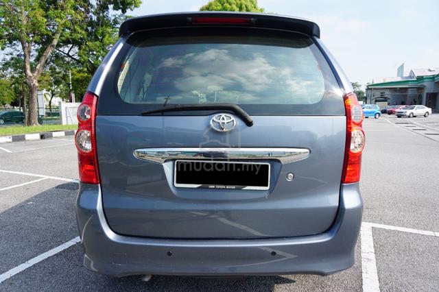 Avanza 2012 Bukittinggi: Ikon Mobilitas dan Cermin Perkembangan Kota