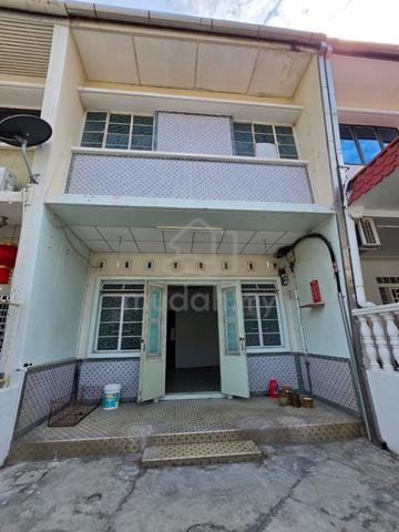 Jalan dharma Georgetown 2-storey terraced house 1