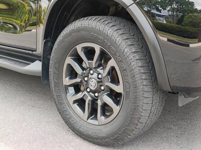 2020 Toyota FORTUNER VRZ 4X4 2.4L (A) - 3