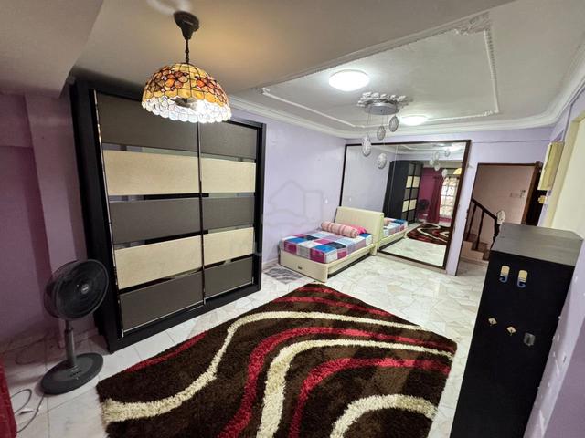 MUSLIMAH ROOM FEEL LIKE HOME / Bandar Baru Uda / BBU / JB Town / Larki 1