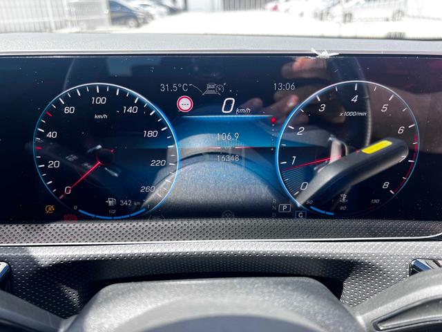 5A NEGO‼️2021 Mercedes Benz A180 Hatchback 1.3T - 2