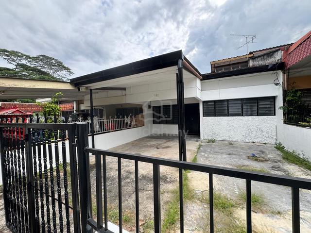 SIKAMAT Single Storey Terrace (Intermediate) Facing Open area For SALE 1