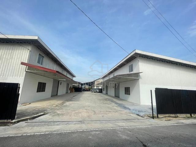 Warehouse 💥 Kg Melayu Subang, Shah Alam, Selangor Darul Ehsan 1