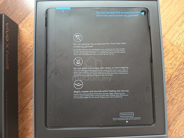 Vivo X Fold 5 128 GB - photo 2 of 3