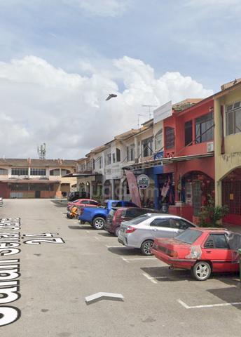 Senai / Double storey Corner shoplot for rent 1