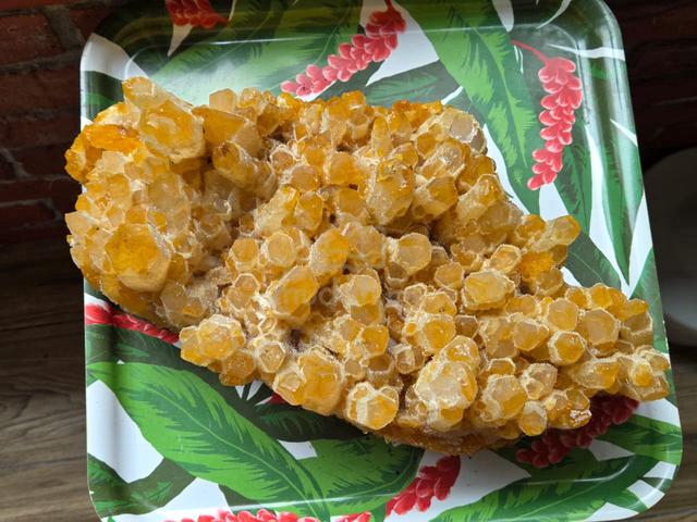 Golden Yellow Calcite cluster crystal from USA - photo 2 of 4