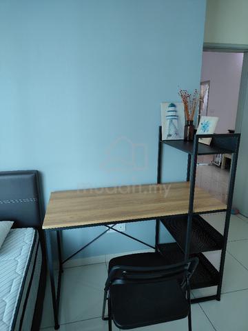 medium room or master room 1