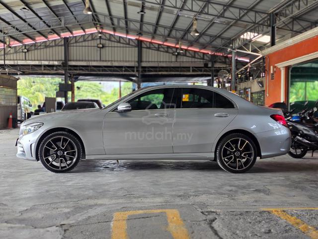 (Loan Kedai) 2019 Mecerdes Benz C300 2.0 AMG LINE - 4