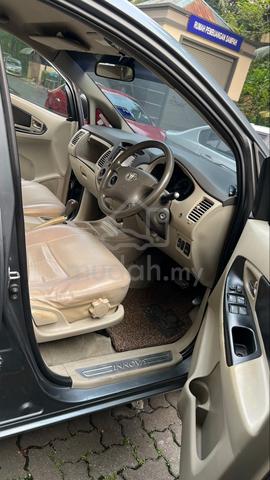 2010 Toyota INNOVA 2.0 G MY05 AN40 FACELIFT (A) - 3