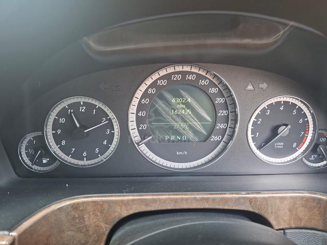 2011 Mercedes Benz E-CLASS 1.8 200 CGI BLUEEFCY - 2