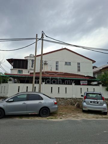 Double Storey Terrace Corner Taman Permai, Seremban Below Market Value 1