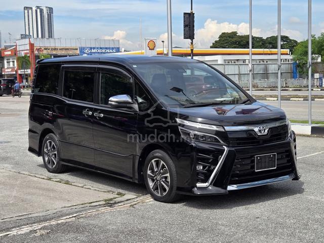 Grade 4 BEST Price in JB✨2022 Toyota VOXY 2.0 S-Z - 1