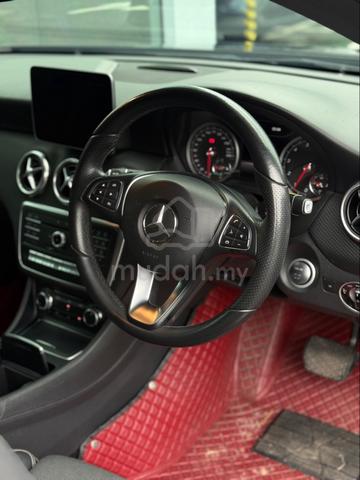 2018 Mercedes Benz A-CLASS 1.3 180 AMG (CBU) - 5