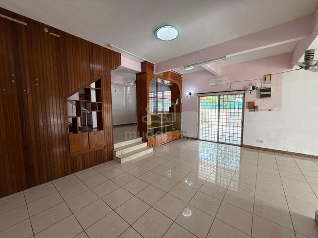 Double Storey Corner House For Rent At Sri Bintang Kepong 1