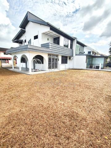 COMMERCIAL/BUSINESS SEMI D FOr RENT @ LAKSAMANA CHENG HO 1