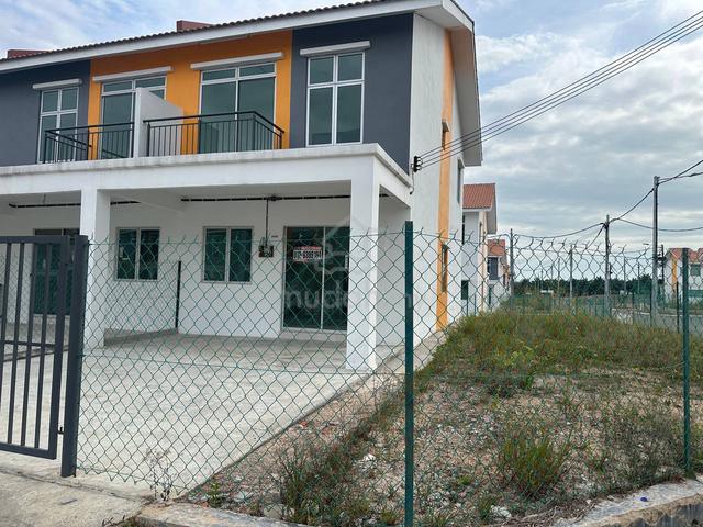 Unfurnish Corner 2 Storey Taman Serkam Scientex Parkland Jasin Melaka 1