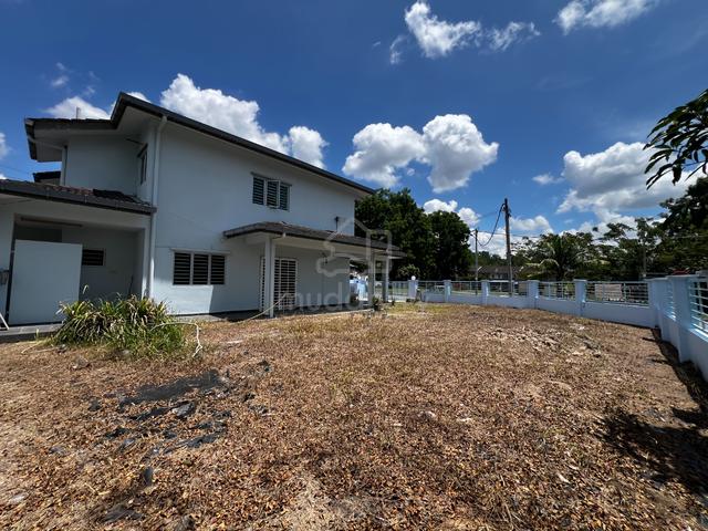 [Corner Lot] 2 Storey Terrace Corner Lot Taman Semenyih Mewah Fasa 3 4