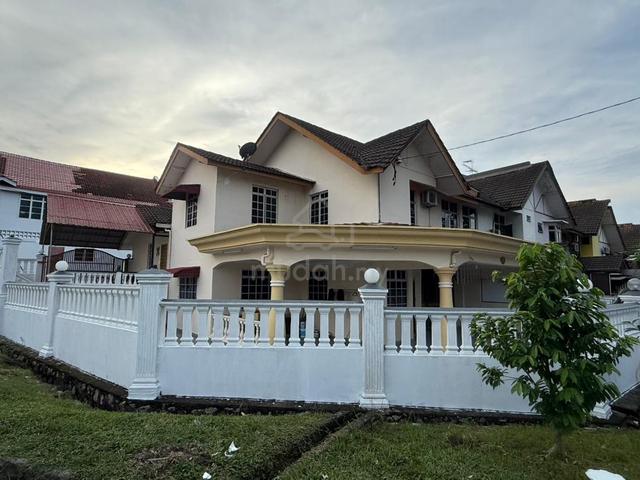2.5 Storey House for Rent at Ulu Tiram 1
