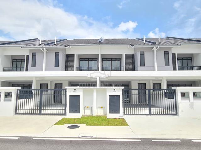 Aspira ParkHomes Gelang Patah Double Storey For Rent 1