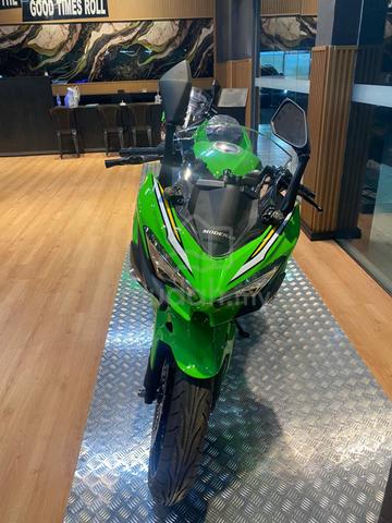 Carousel Image