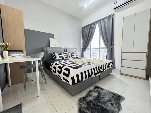 [Female oni] Master room at Pixel City Sentral -1min LRT salak selatan 1
