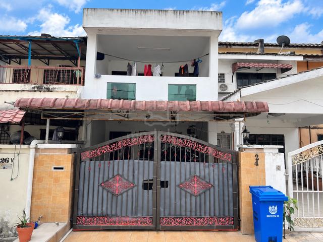 For Sale: Double Storey House Taman Sri Muda Seksyen 25 Shah Alam 1