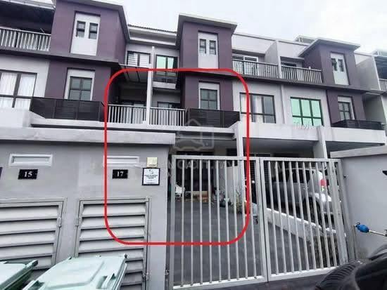 Paling Murah Town House Bandar Puteri Bangi Kajang 3 Bilik Depo 5% 1