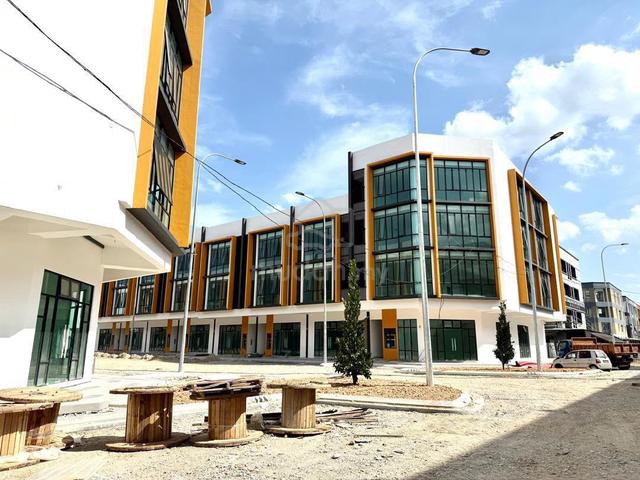 Permas Jaya Avenue 3 Storey Shop Lot Johor 1
