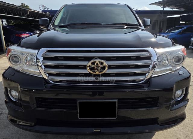 2013 Toyota LANDCRUISER 4.6 ZX (URJ202W) (AT) (SUV - 2