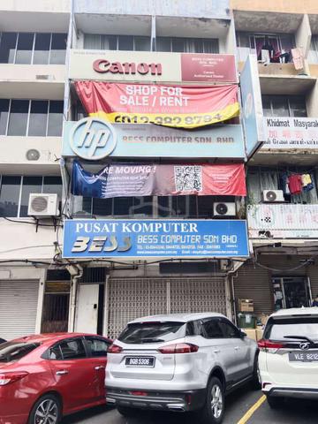 Klang Town Ground Floor (4storey Building) To Let 1